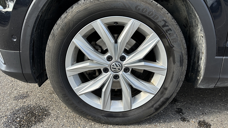 Volkswagen Tiguan - II 2.0 16V TDI BLUEMOTION - 150 BV DSG 7 CARAT