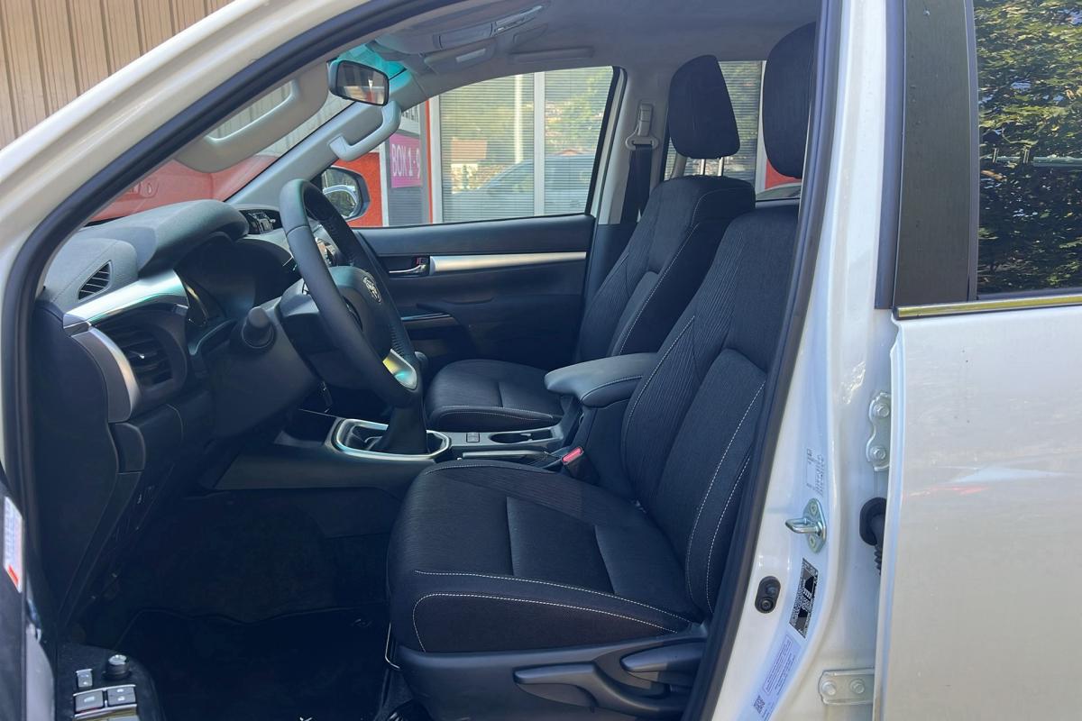 Toyota Hilux - 2.4 D4-D 150 BVA LEGENDE