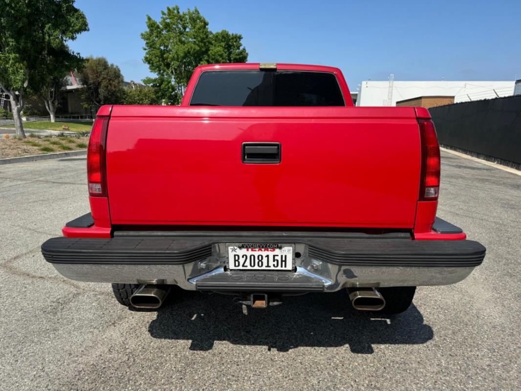 GMC Sierra - 4x4 350CI V8 ROUGE 1989