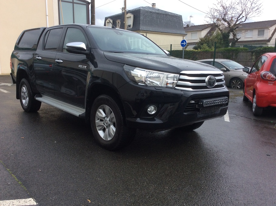 TOYOTA HILUX - IV 4WD 2.4 D-4D 150 DOUBLE CABINE (2018)