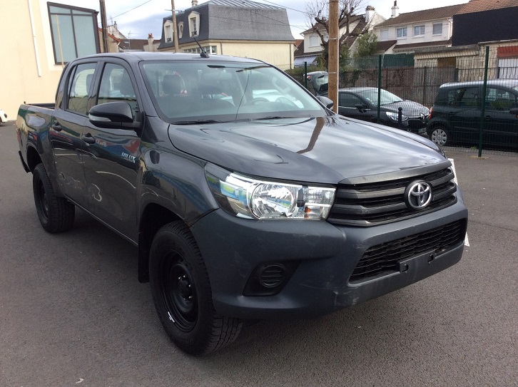 TOYOTA HILUX - IV 4WD 2.4 D-4D 150 DOUBLE CABINE (2017)