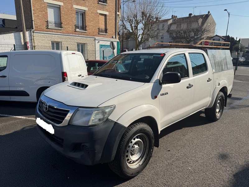 TOYOTA HILUX - 2.5 DOUBLE CABINE 144 4X4 (2016)