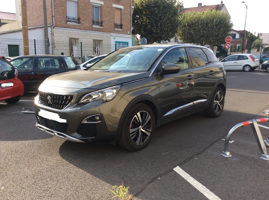 PEUGEOT 3008 - 1.2 130 PURETECH ALLURE (2019)
