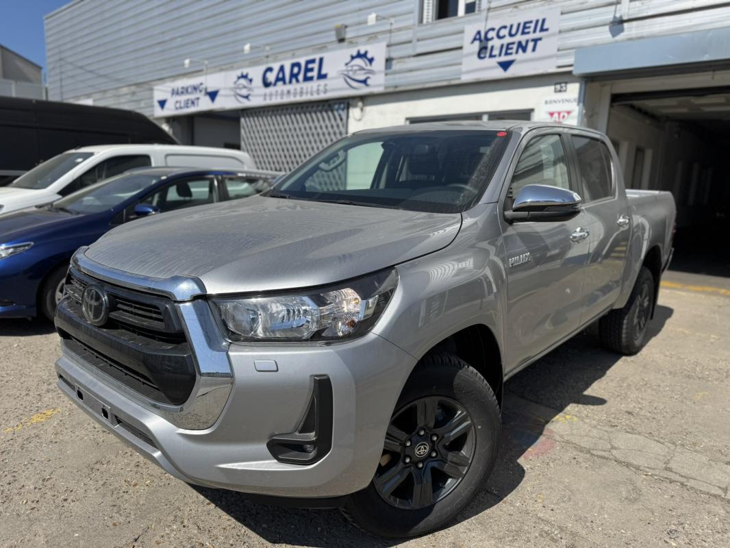 TOYOTA HILUX - IV 4WD 2.4 D-4D 150 DOUBLE CABINE (2025)