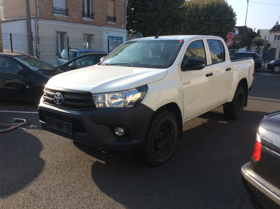 TOYOTA HILUX - IV 4WD 2.4 D-4D 150 DOUBLE CABINE (2021)