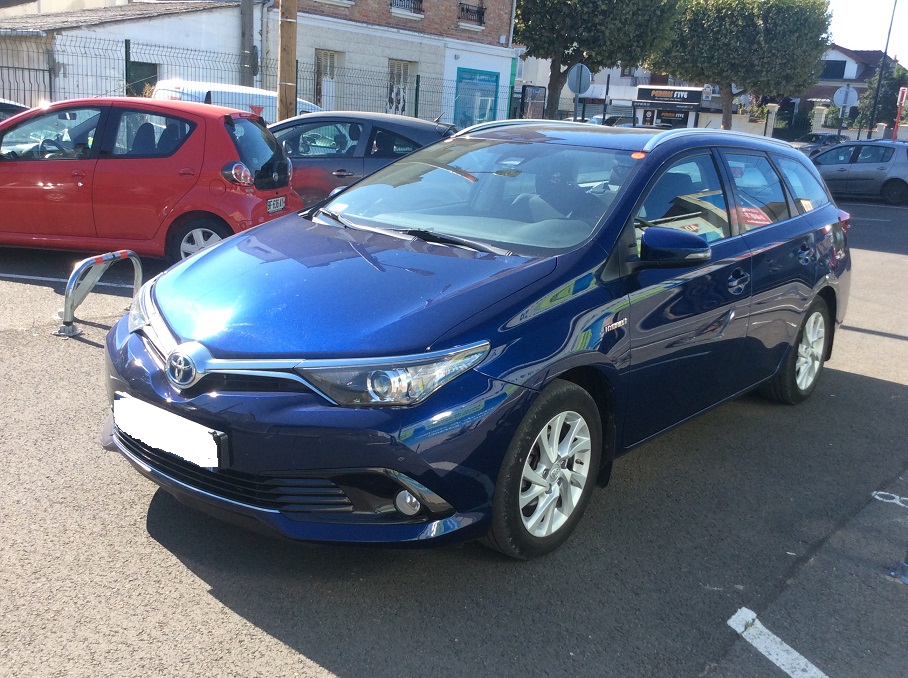 TOYOTA AURIS - TOURING SPORTS 1.8 HYBRID 136 COLLECTION CVT AUTO (2019)