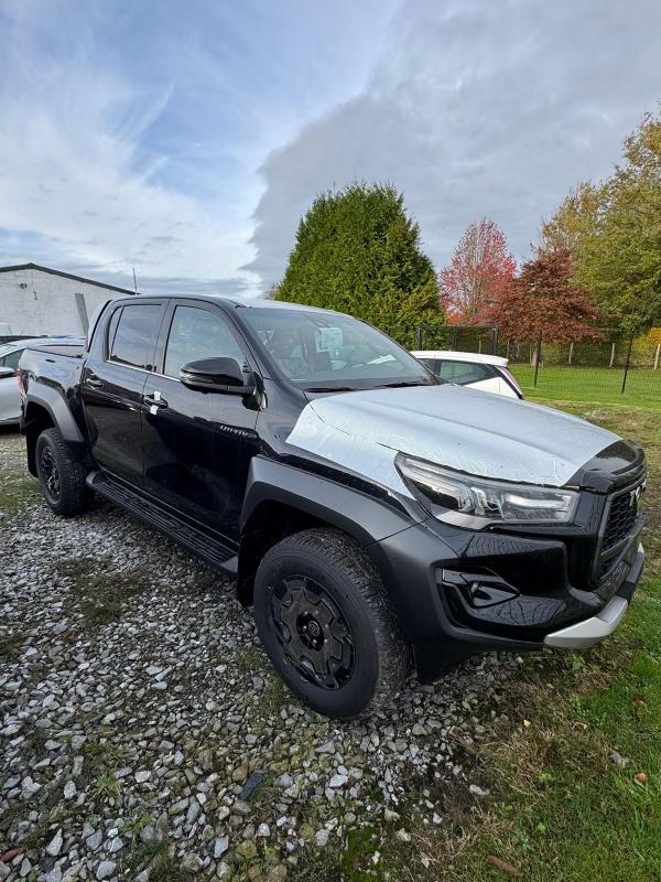 TOYOTA HILUX - IV 4WD 2.8 D-4D 204 DOUBLE CABINE GR SPORT II (2025)