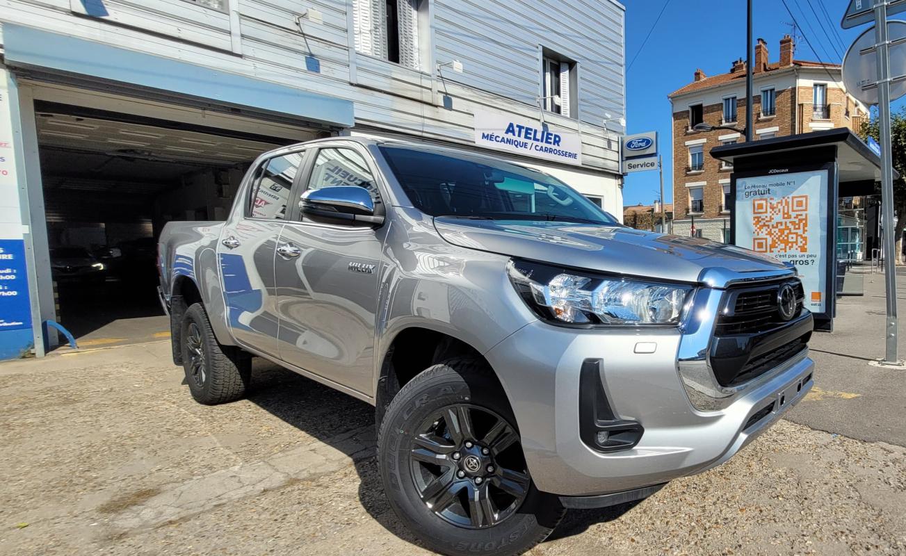 TOYOTA HILUX - IV 4WD 2.4 D-4D 150 DOUBLE CABINE (2025)