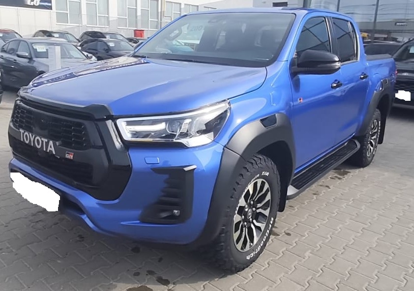 TOYOTA HILUX - IV 4WD 2.8 D-4D 204 DOUBLE CABINE GR SPORT (2024)
