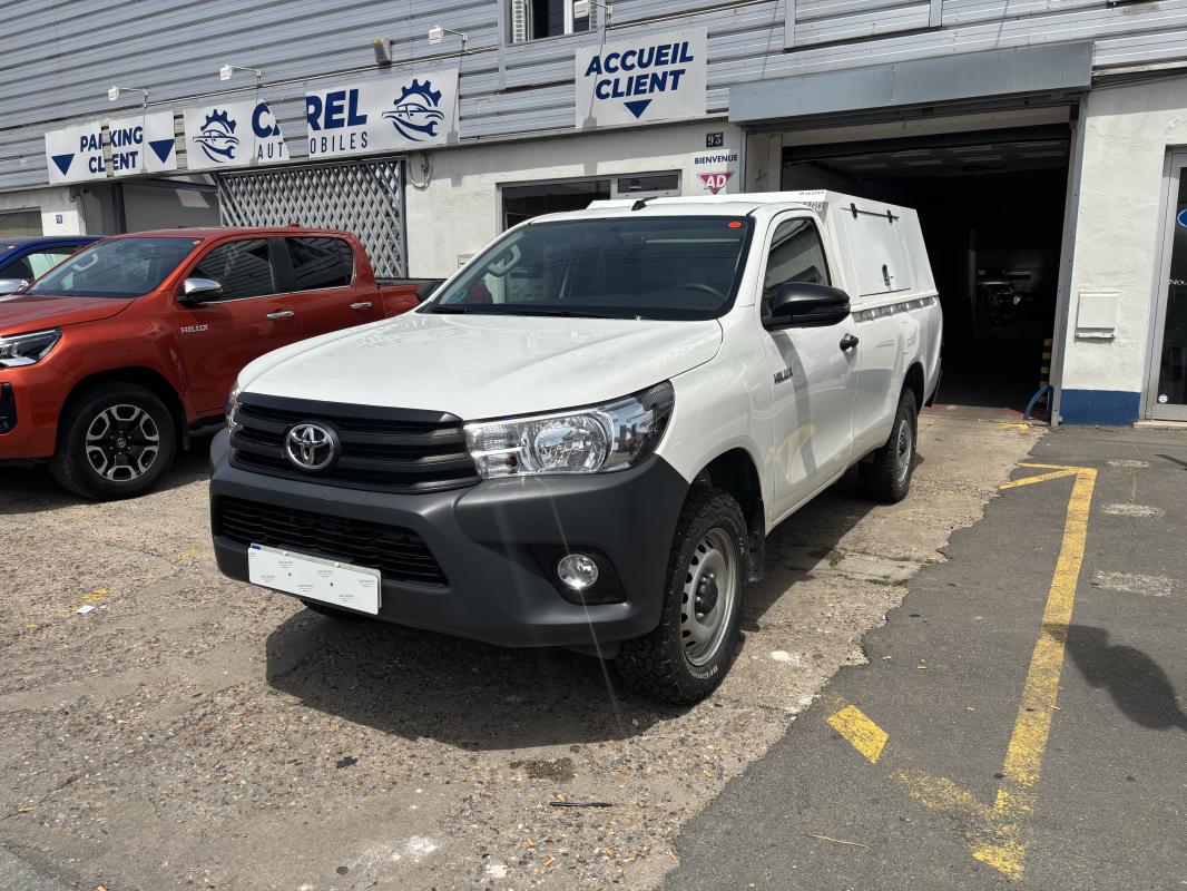 TOYOTA HILUX - IV 4WD 2.4 D-4D 150 SIMPLE CAB 4X4 (2024)