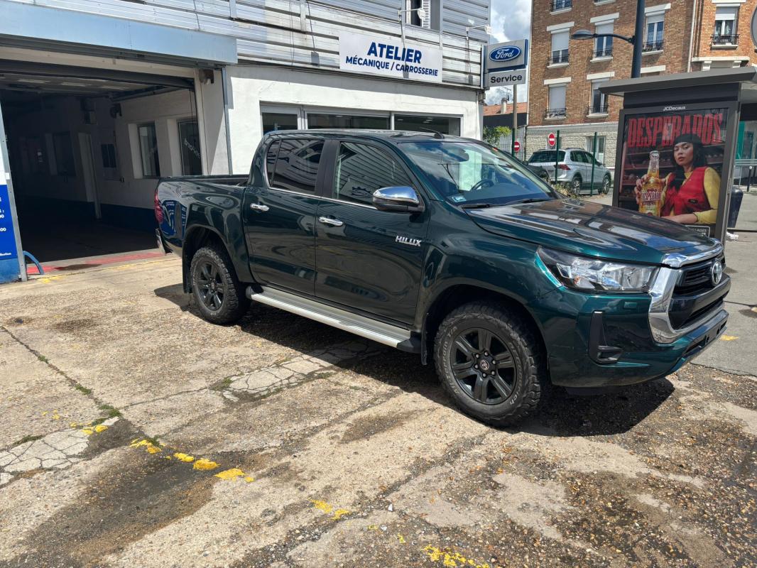 Toyota Hilux - IV 4WD 2.4 D-4D 150 DOUBLE CABINE