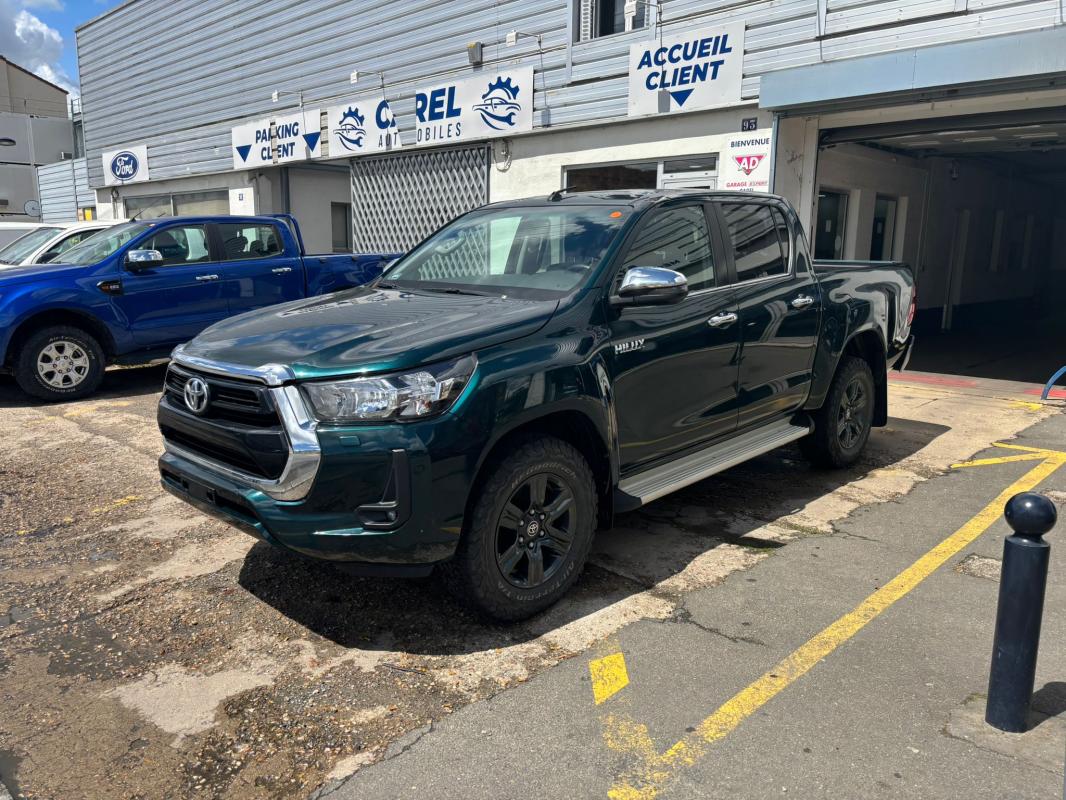 Toyota Hilux - IV 4WD 2.4 D-4D 150 DOUBLE CABINE