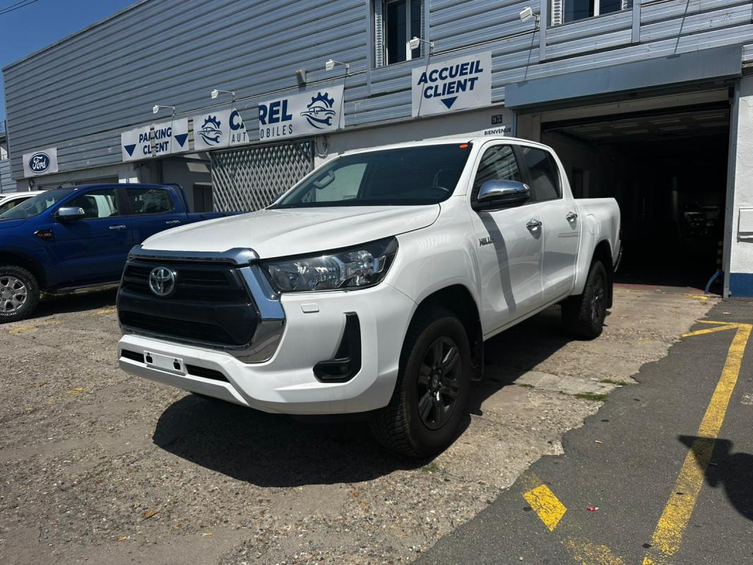 TOYOTA HILUX - IV 4WD 2.4 D-4D 150 DOUBLE CABINE (2022)