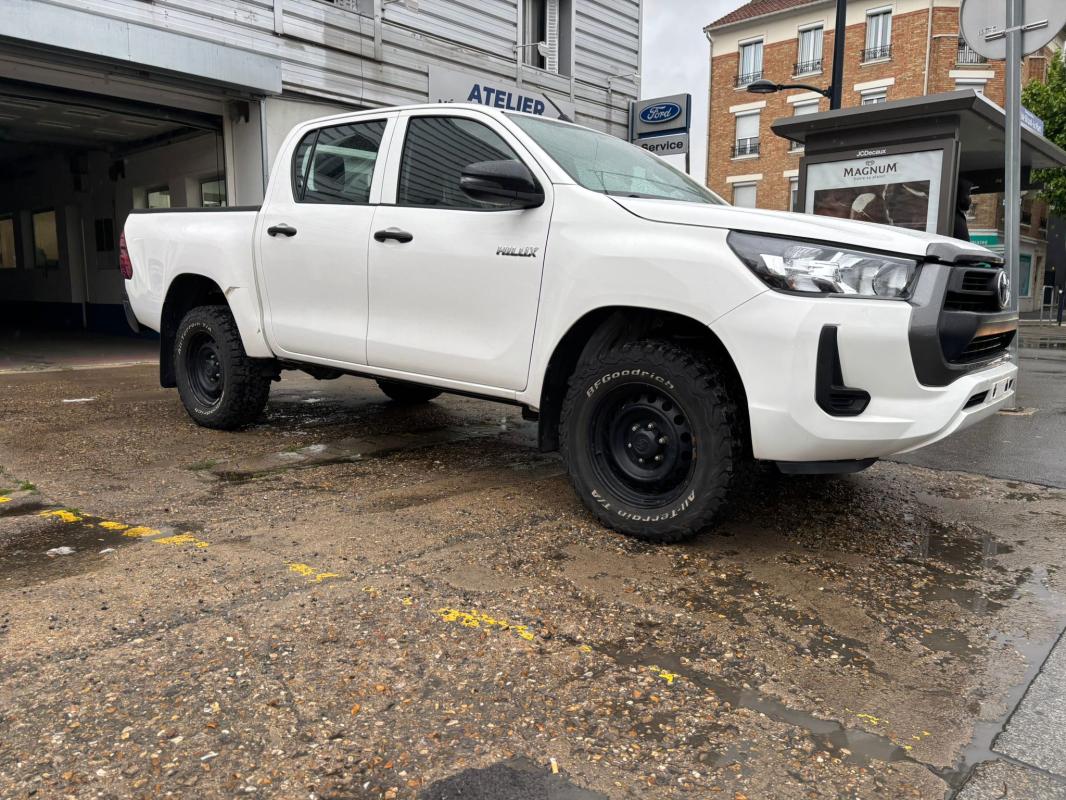 TOYOTA HILUX - IV 4WD 2.4 D-4D 150 DOUBLE CABINE (2022)