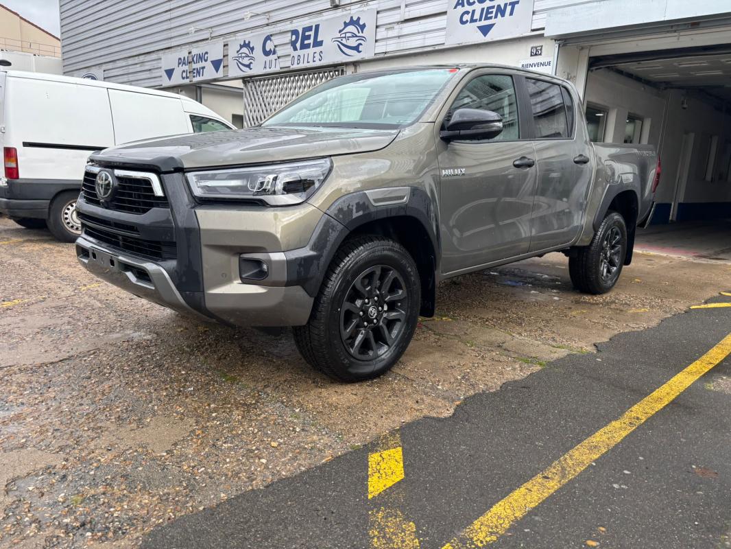 TOYOTA HILUX - IV 4WD 2.4 D-4D 150 SIMPLE CAB 4X4 (2022)