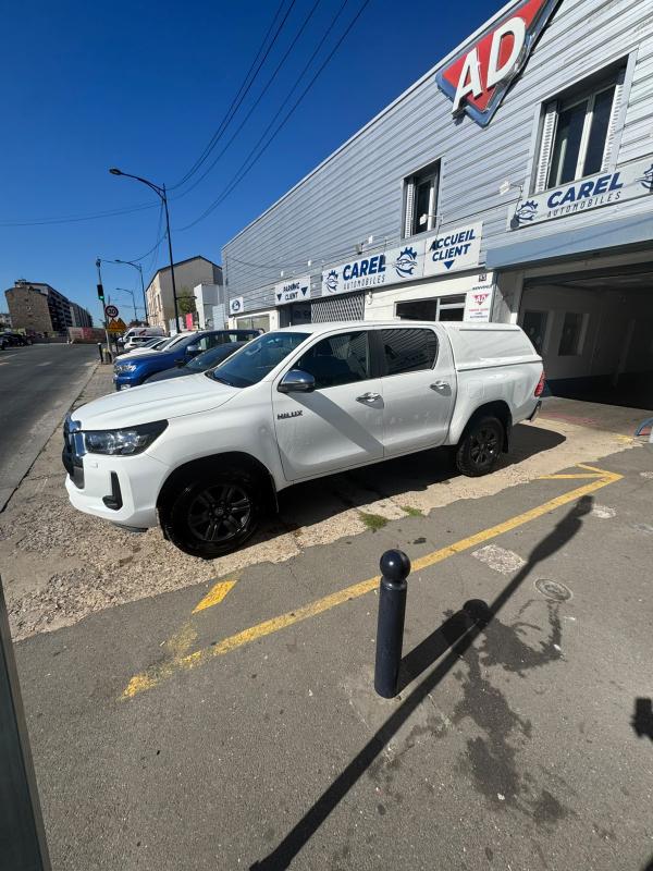 TOYOTA HILUX - IV 4WD 2.8 D-4D 205 DOUBLE CABINE (2022)