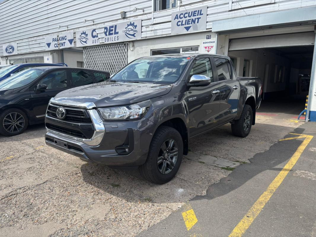 TOYOTA HILUX - IV 4WD 2.4 D-4D 150 SIMPLE CAB 4X4 (2022)