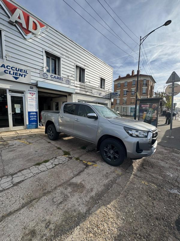 TOYOTA HILUX - IV 4WD 2.4 D-4D 150 DOUBLE CABINE (2026)