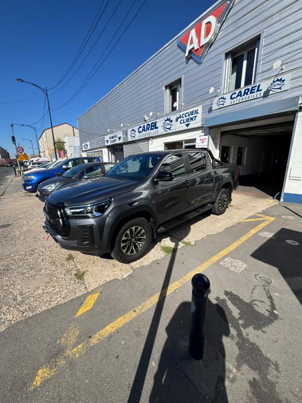 TOYOTA HILUX - IV 4WD 2.8 D-4D 204 DOUBLE CABINE GR SPORT (2024)