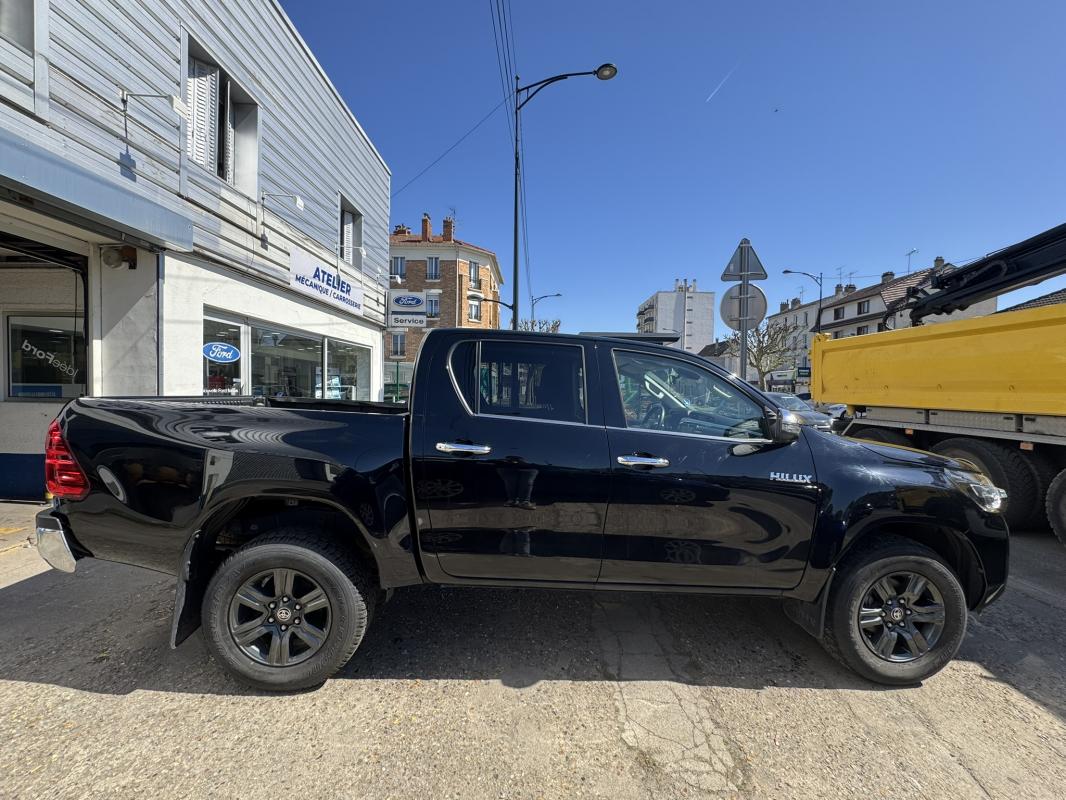 Toyota Hilux - IV 4WD 2.8 D-4D 204 DOUBLE CABINE