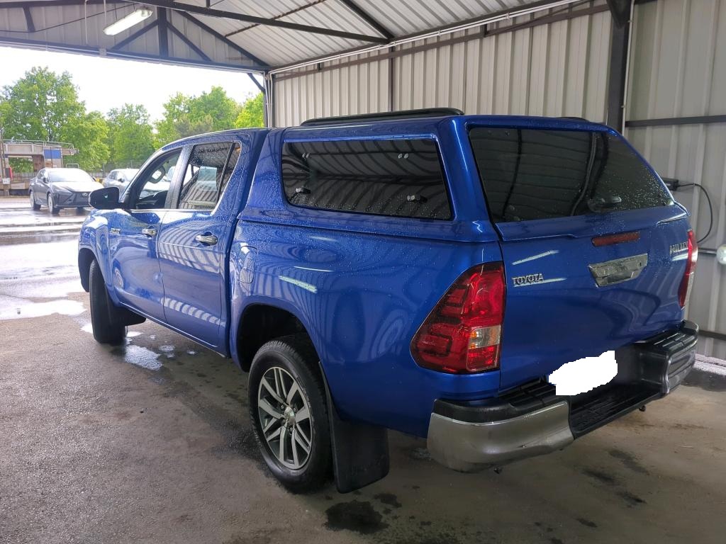 Toyota Hilux - IV 4WD 2.4 D-4D 150 DOUBLE CABINE