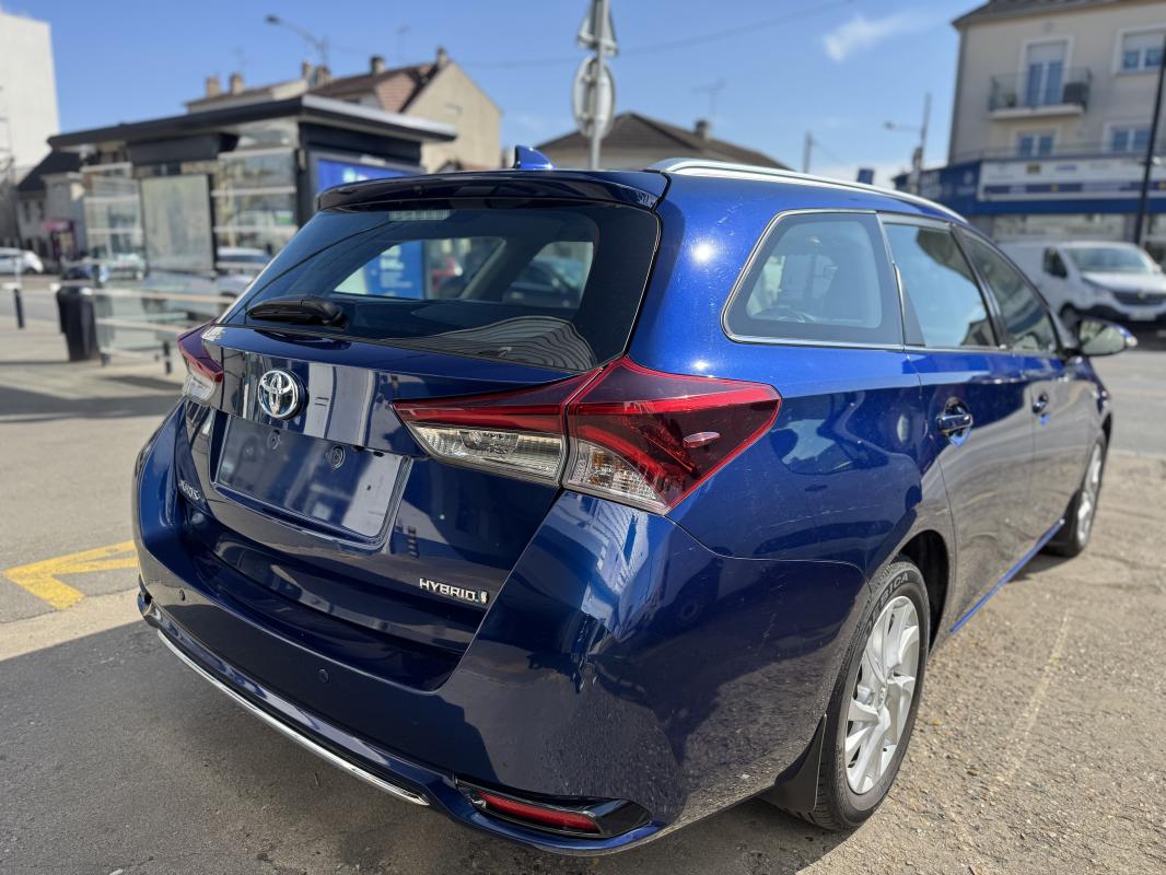 Toyota Auris - TOURING SPORTS 1.8 HYBRID 136 COLLECTION CVT AUTO
