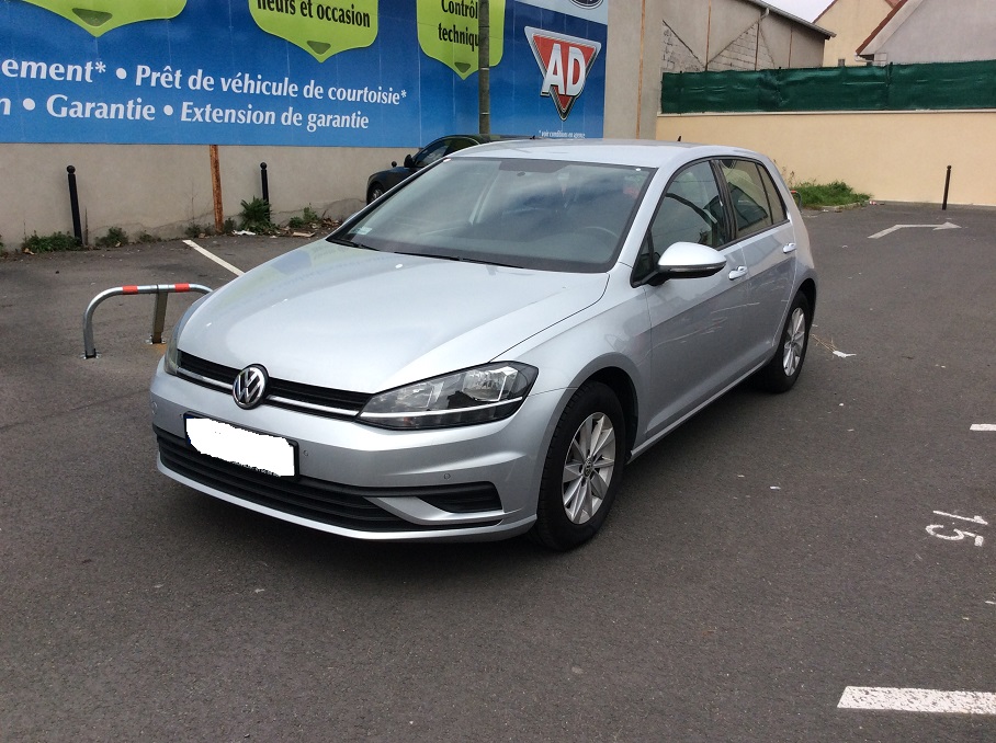 Volkswagen Golf - 1.0 TSI 115 CONFORTLINE