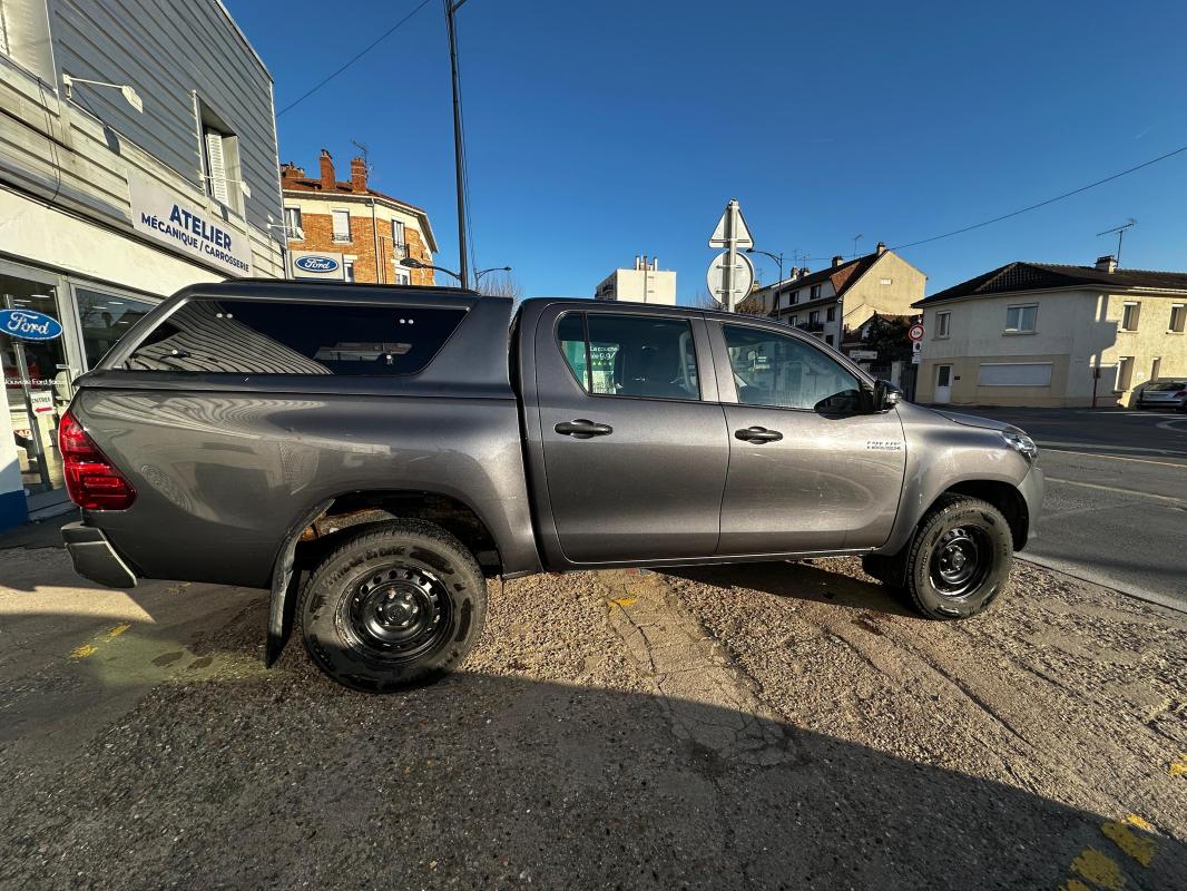 Toyota Hilux - IV 4WD 2.4 D-4D 150 DOUBLE CABINE