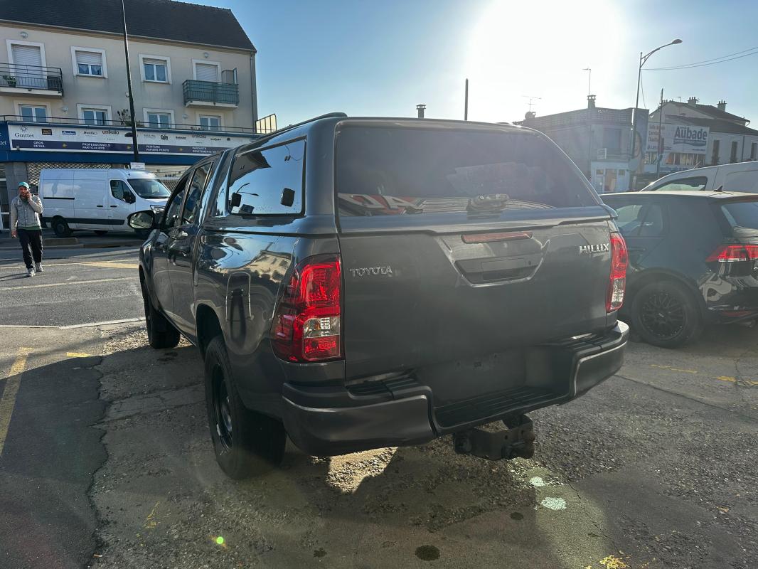 Toyota Hilux - IV 4WD 2.4 D-4D 150 DOUBLE CABINE