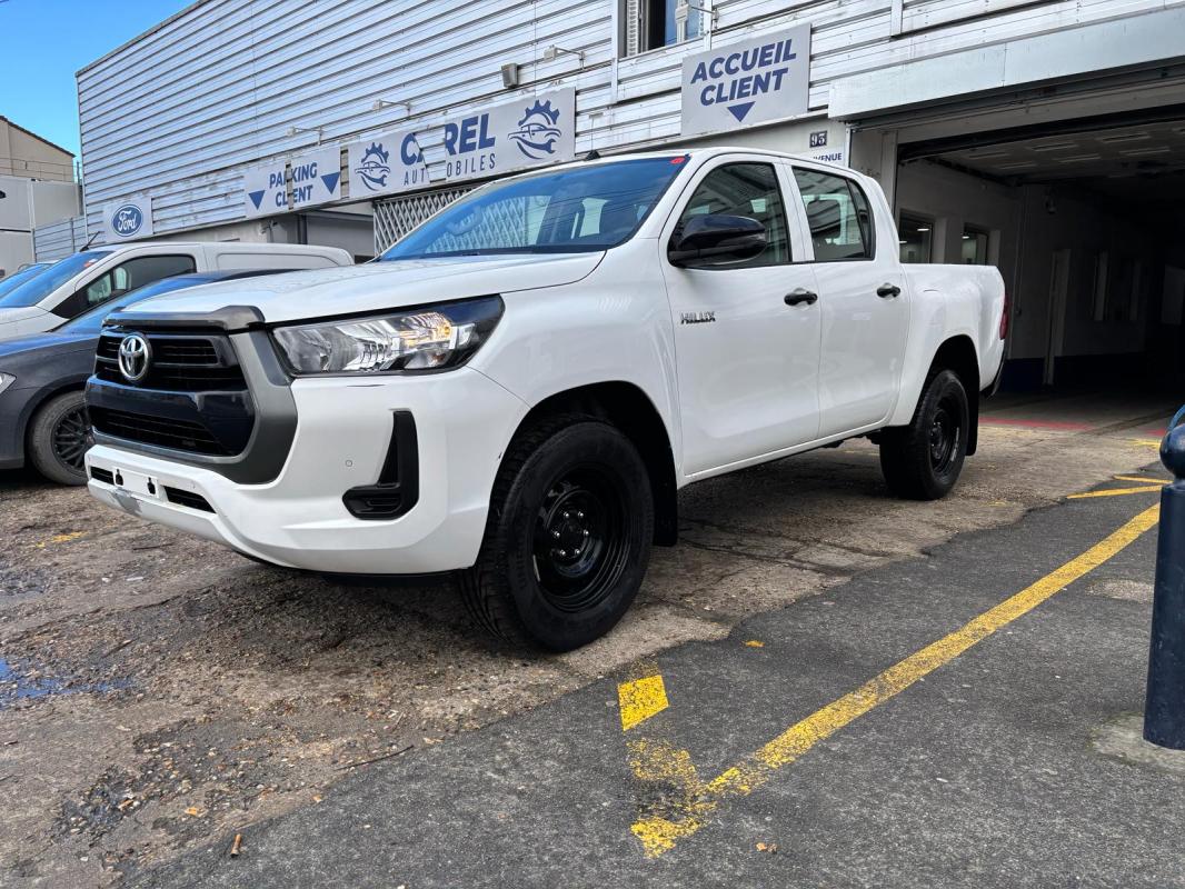 Toyota Hilux - IV 4WD 2.4 D-4D 150 DOUBLE CABINE