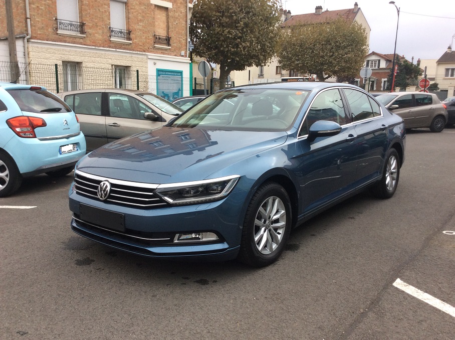 Volkswagen Passat - 1.6 TDI 120 CONFORTLINE