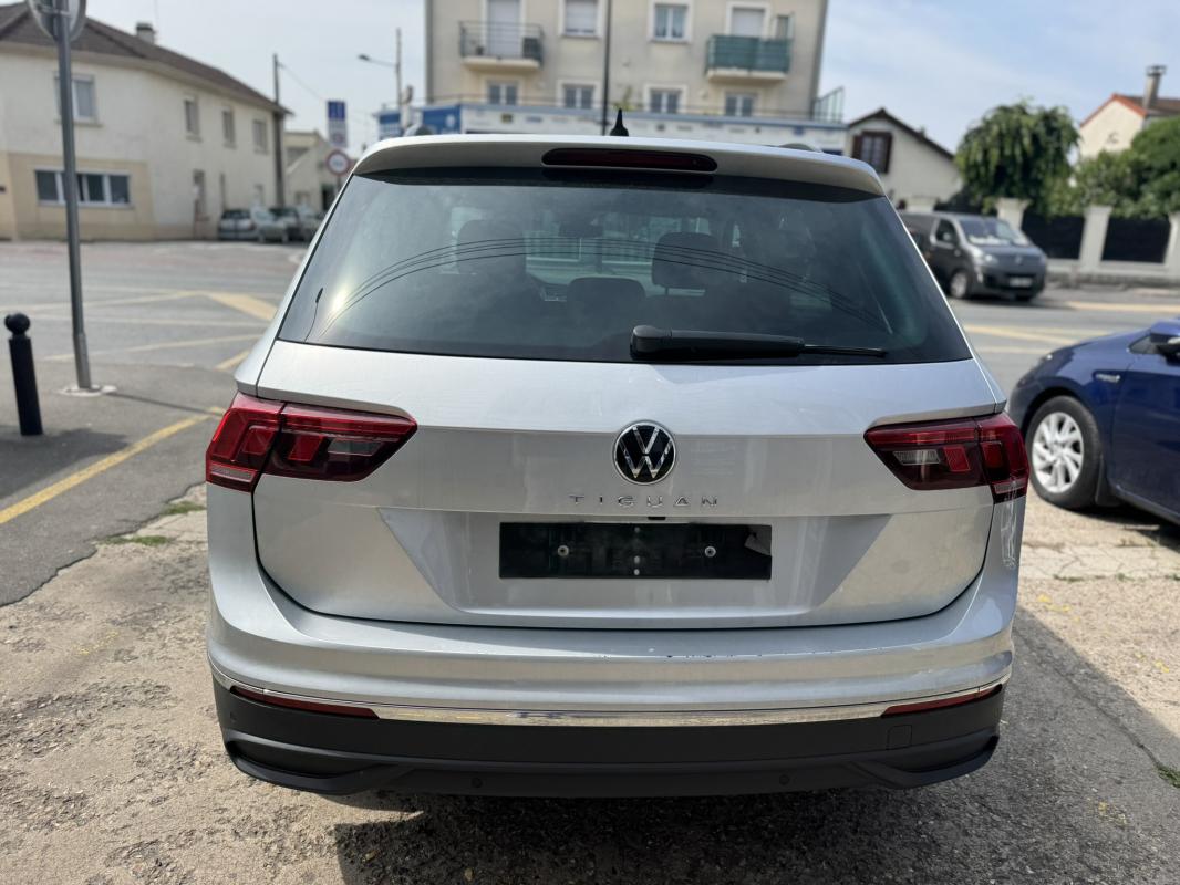 Volkswagen Tiguan - 1.5 TSI DSG 150 LIFE