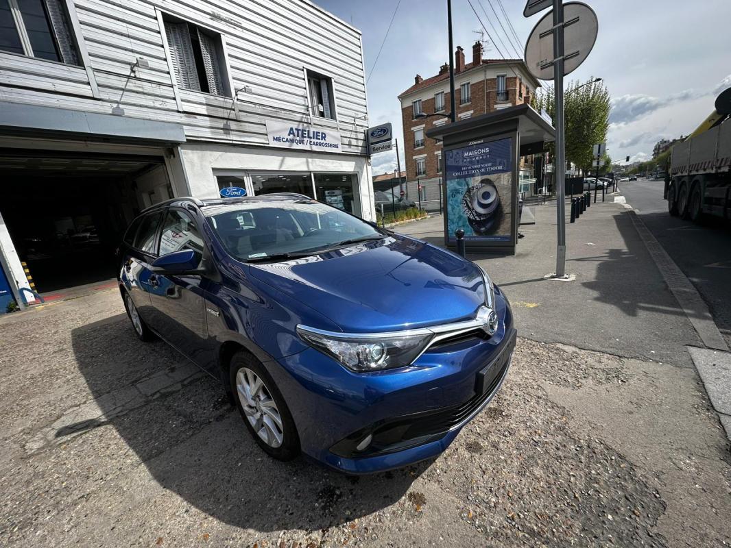 Toyota Auris - TOURING SPORTS 1.8 HYBRID 136 COLLECTION CVT AUTO
