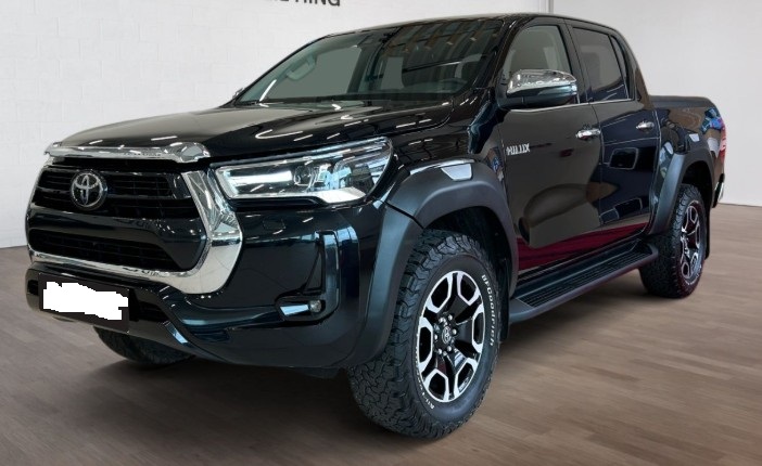 TOYOTA HILUX - IV 4WD 2.4 D-4D 150 DOUBLE CABINE (2023)