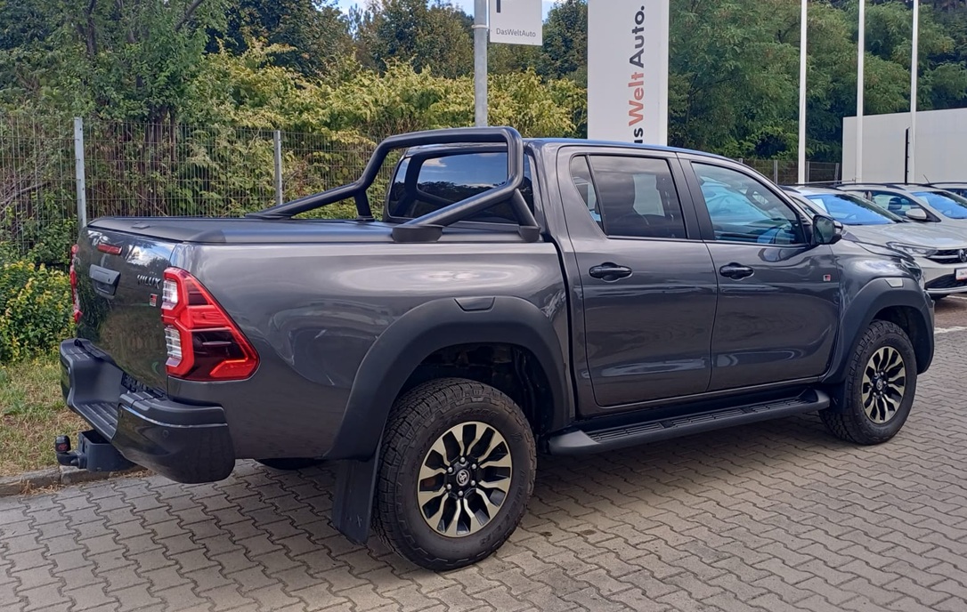 Toyota Hilux - IV 4WD 2.4 D-4D 150 SIMPLE CAB 4X4