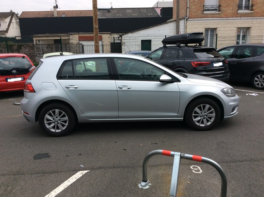 Volkswagen Golf - 1.0 TSI 115 CONFORTLINE