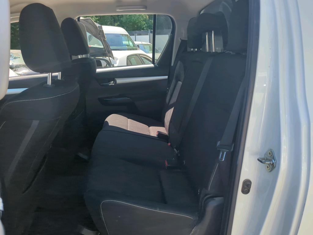 Toyota Hilux - IV 4WD 2.8 D-4D 205 DOUBLE CABINE