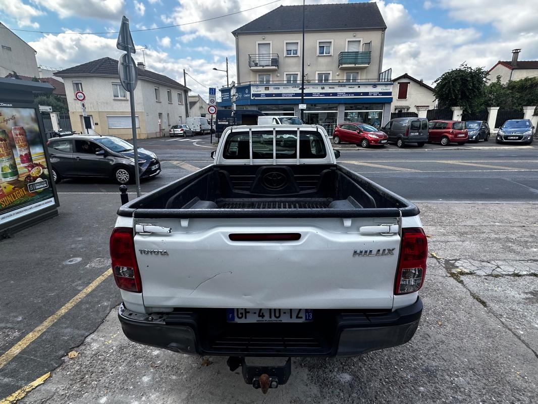 Toyota Hilux - IV 4WD 2.4 D-4D 150 SIMPLE CAB 4X4