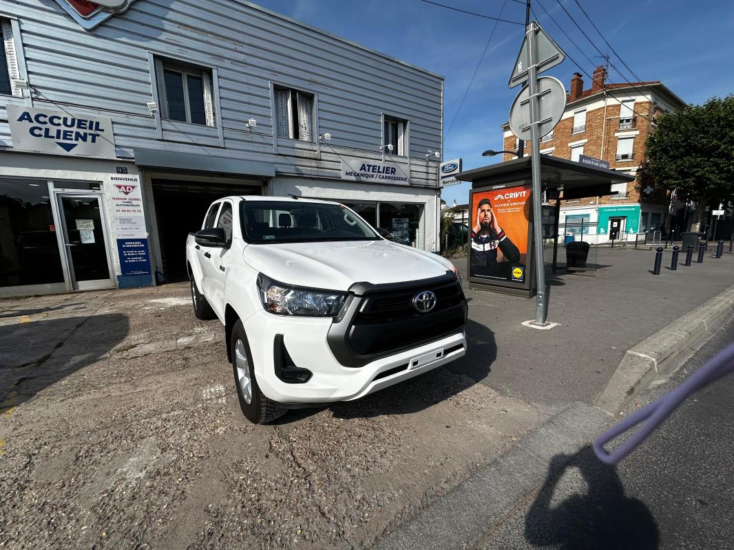 Toyota Hilux - IV 4WD 2.4 D-4D 150 DOUBLE CABINE