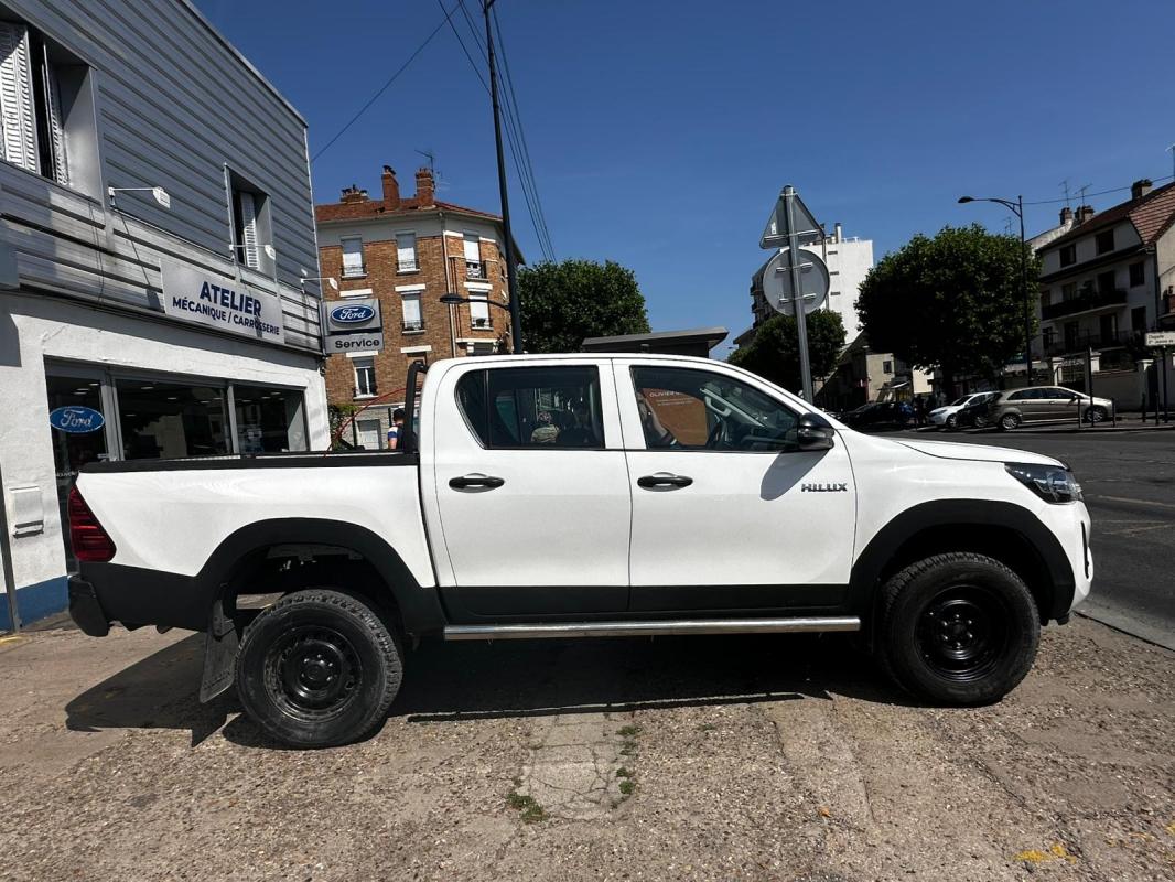 Toyota Hilux - IV 4WD 2.4 D-4D 150 DOUBLE CABINE
