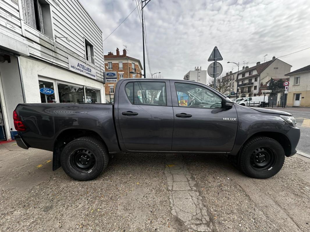 Toyota Hilux - IV 4WD 2.4 D-4D 150 DOUBLE CABINE