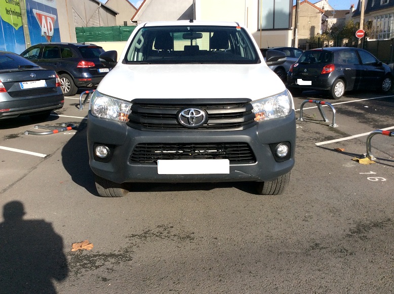 Toyota Hilux - IV 4WD 2.4 D-4D 150 DOUBLE CABINE